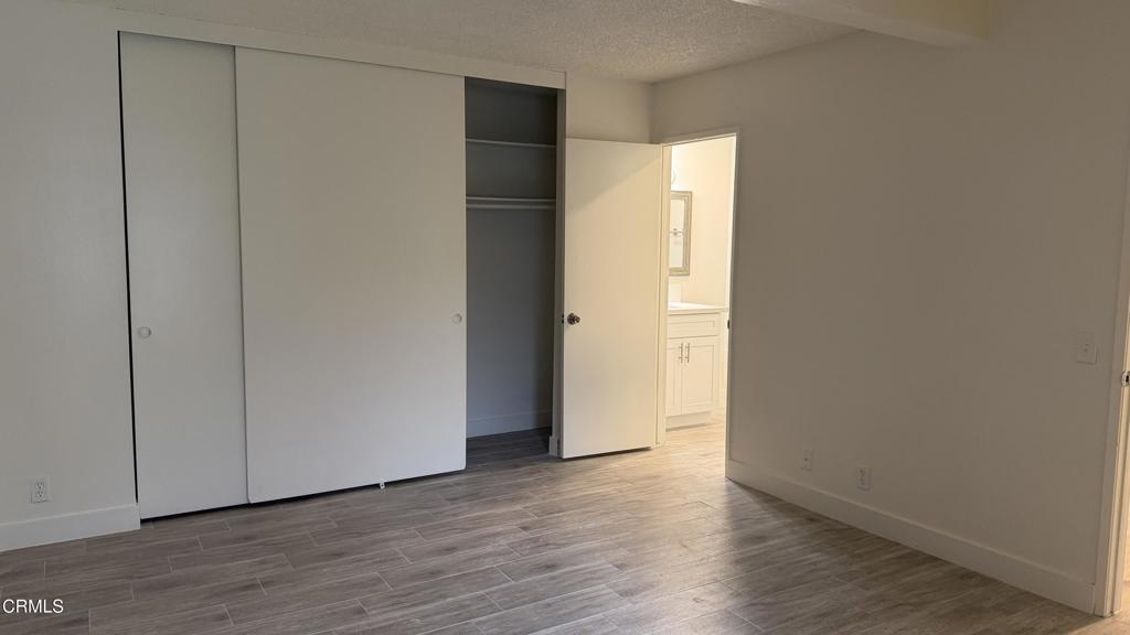 MLS #V1-33293 image #5