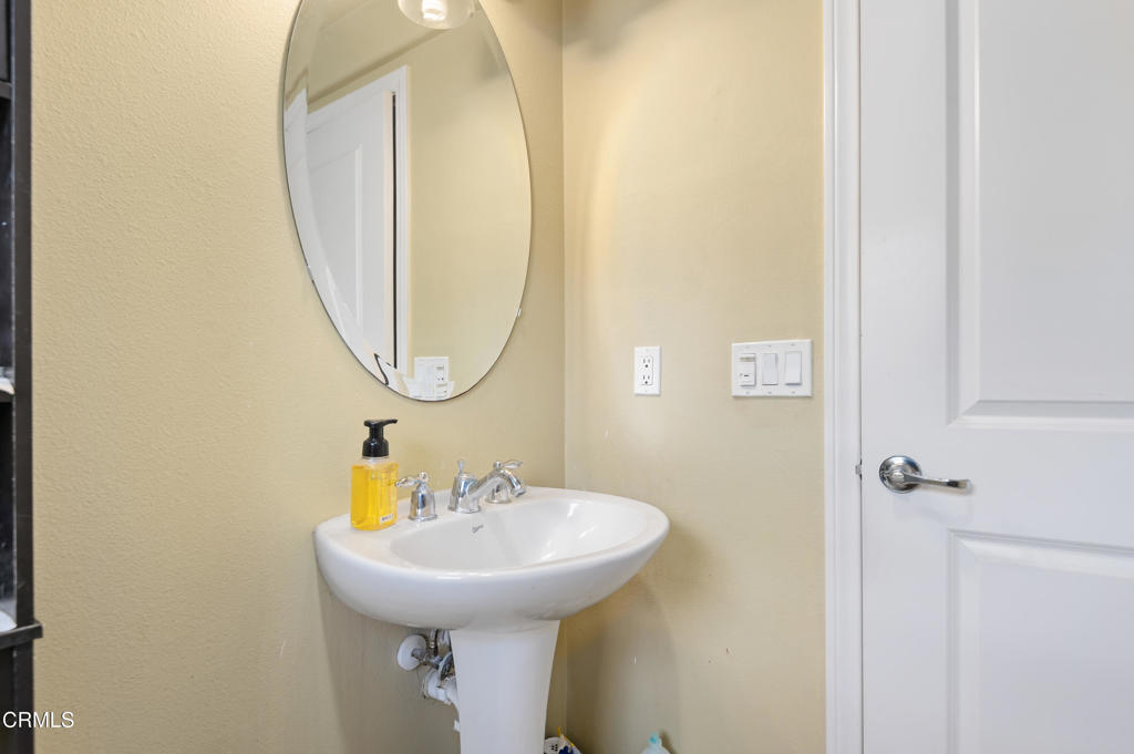 MLS #V1-33296 image #19