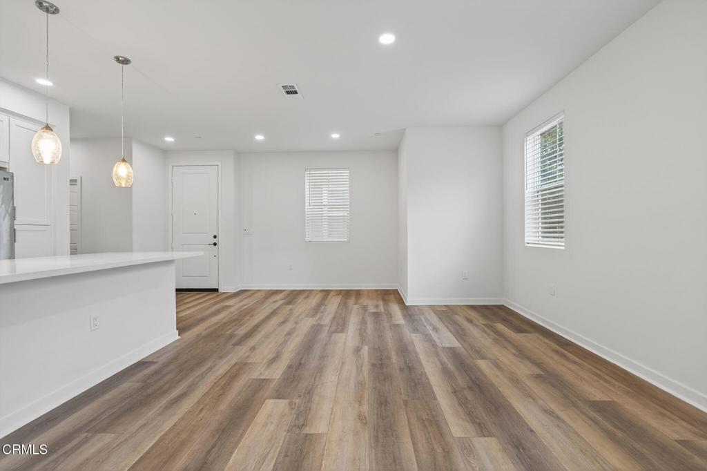 MLS #V1-33299 image #24