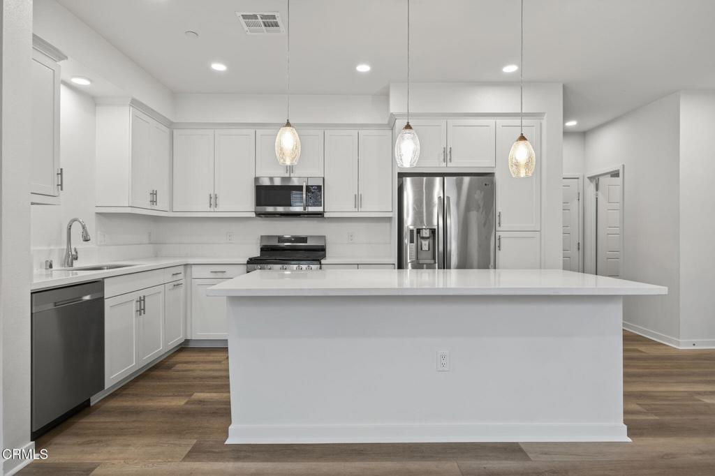 MLS #V1-33299 image #26