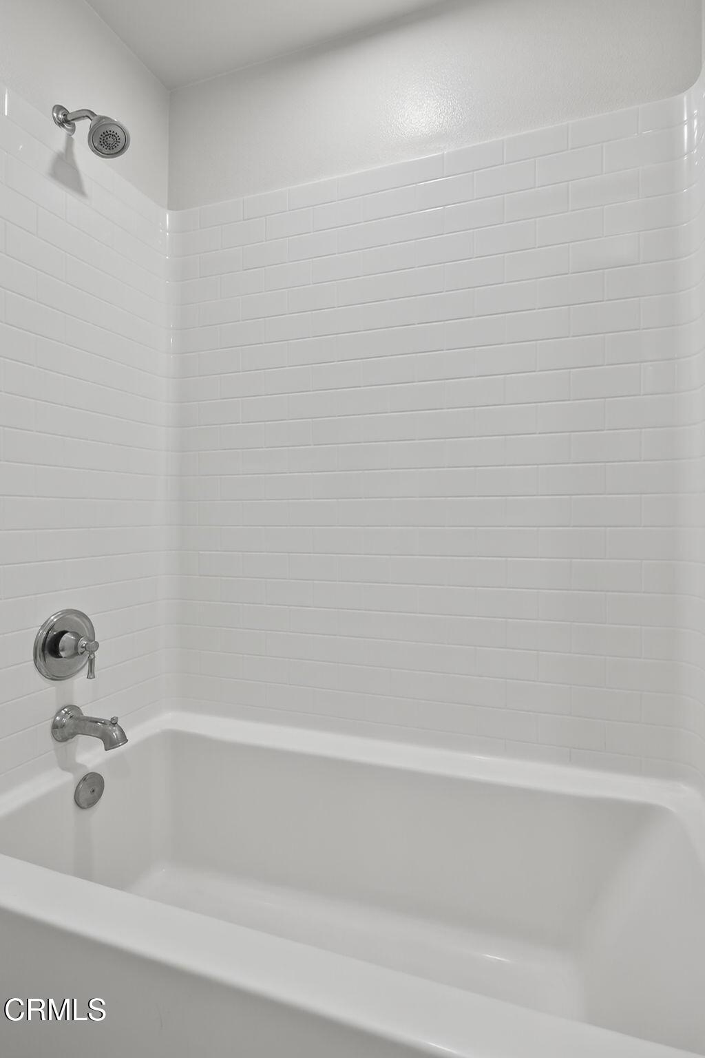 MLS #V1-33299 image #38