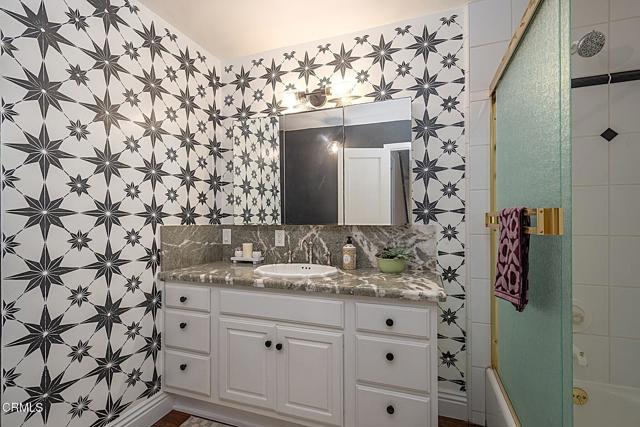 MLS #V1-33302 image #15