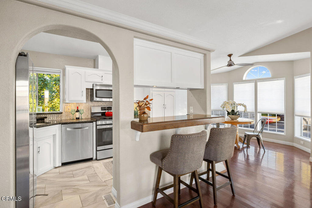 MLS #V1-33303 image #5