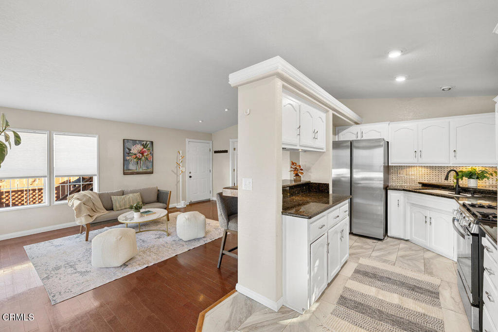 MLS #V1-33303 image #9