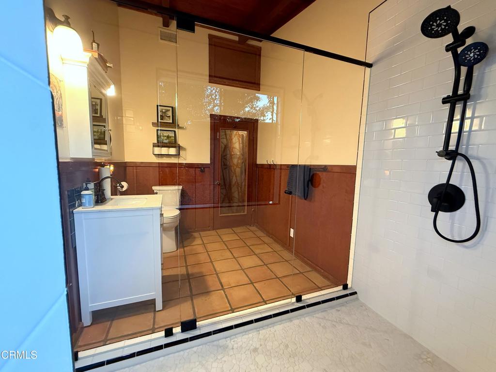 MLS #V1-33304 image #22