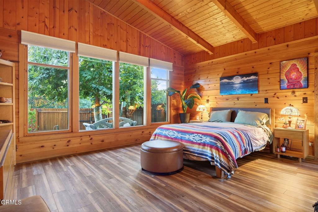 MLS #V1-33304 image #23