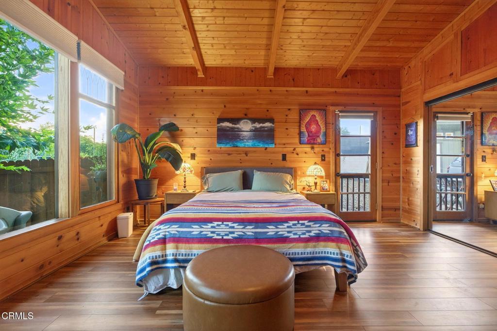 MLS #V1-33304 image #24