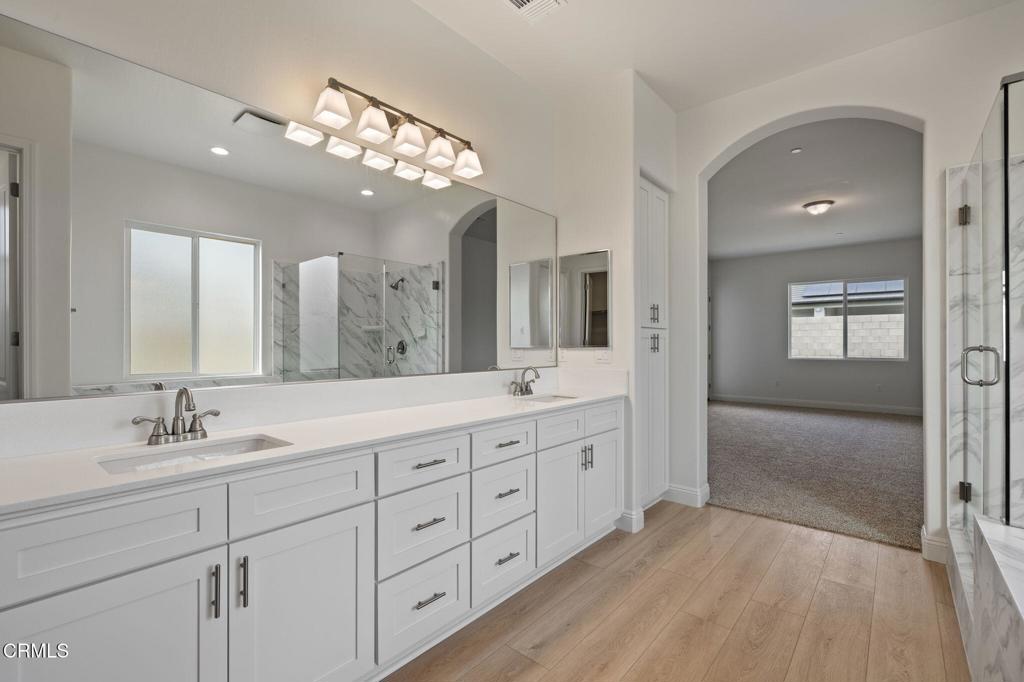 MLS #V1-33306 image #36