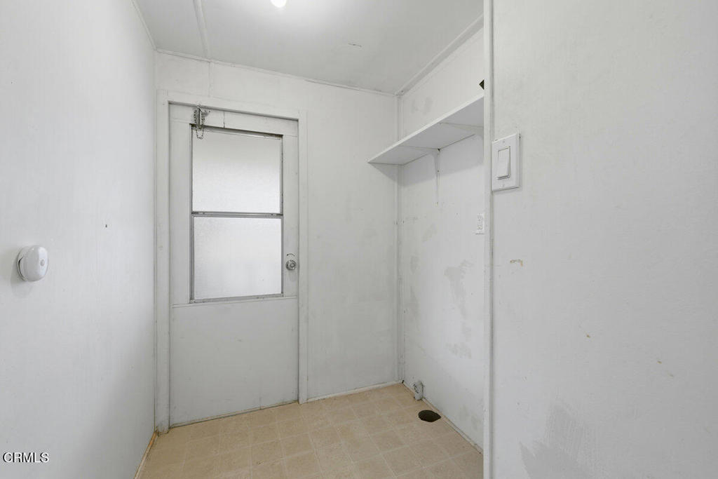 MLS #V1-33307 image #23