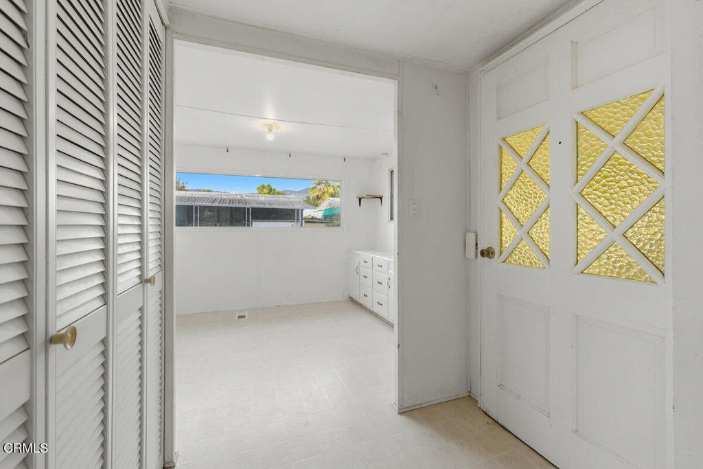 MLS #V1-33307 image #26