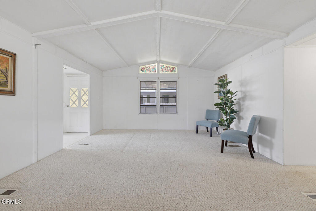 MLS #V1-33307 image #3