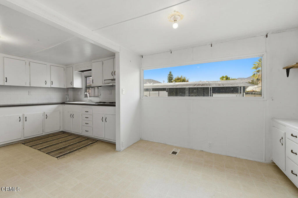 MLS #V1-33307 image #9