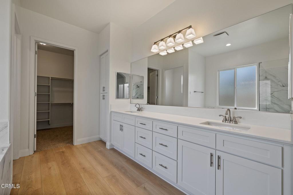 MLS #V1-33310 image #33