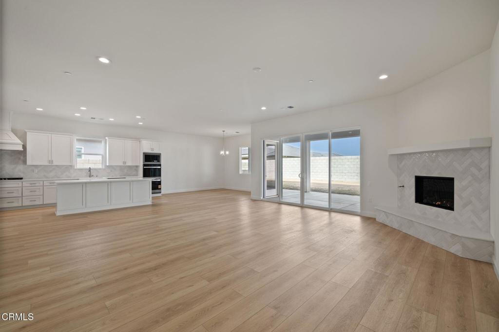 MLS #V1-33310 image #6