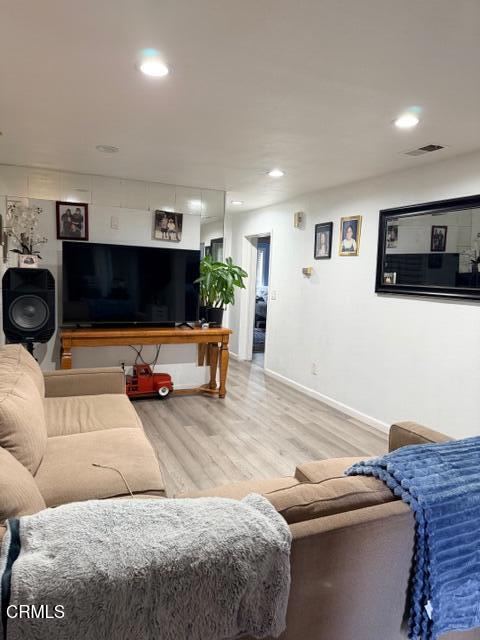 MLS #V1-33312 image #11