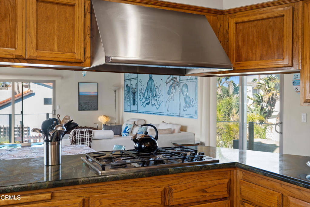 MLS #V1-33314 image #14