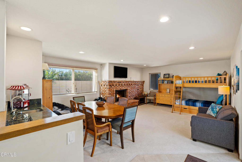 MLS #V1-33314 image #24