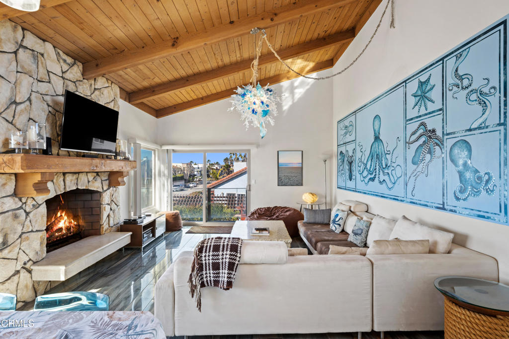 MLS #V1-33314 image #4