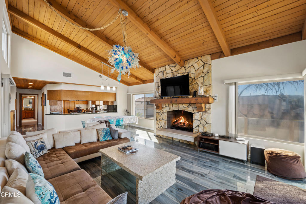 MLS #V1-33314 image #8