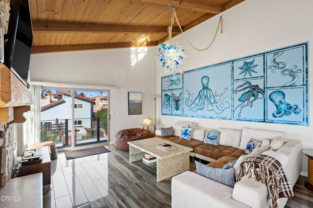 MLS #V1-33314 image #9