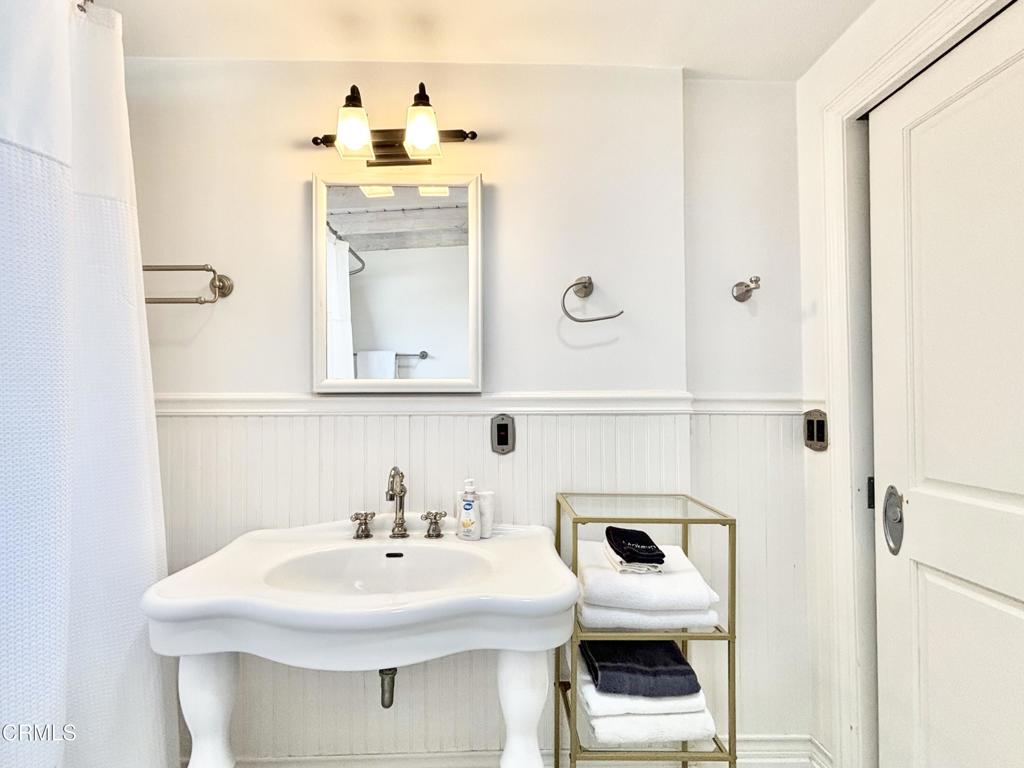 MLS #V1-33315 image #17