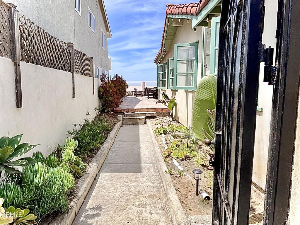 MLS #V1-33315 image #28