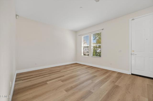 MLS #V1-33317 image #5