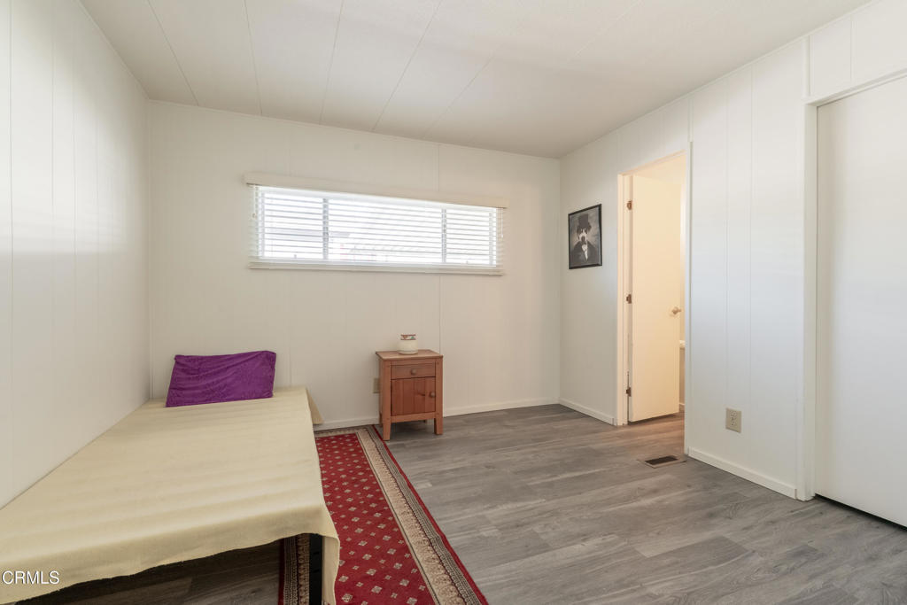 MLS #V1-33319 image #16