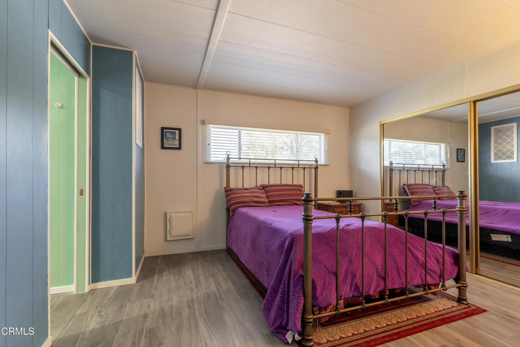 MLS #V1-33319 image #17