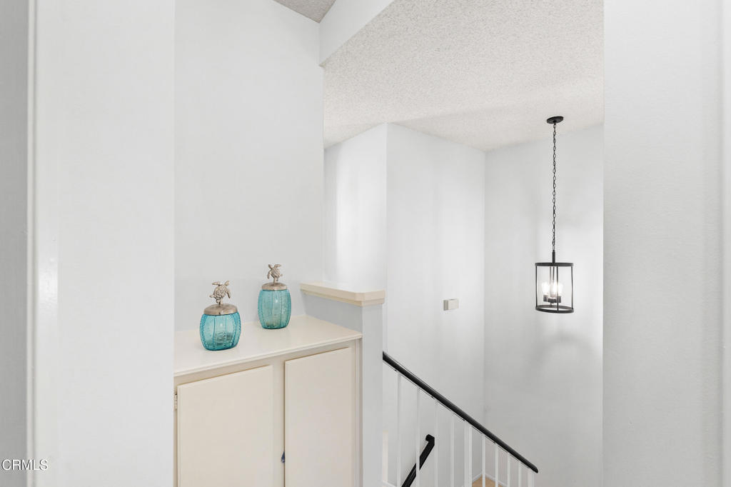 MLS #V1-33323 image #16