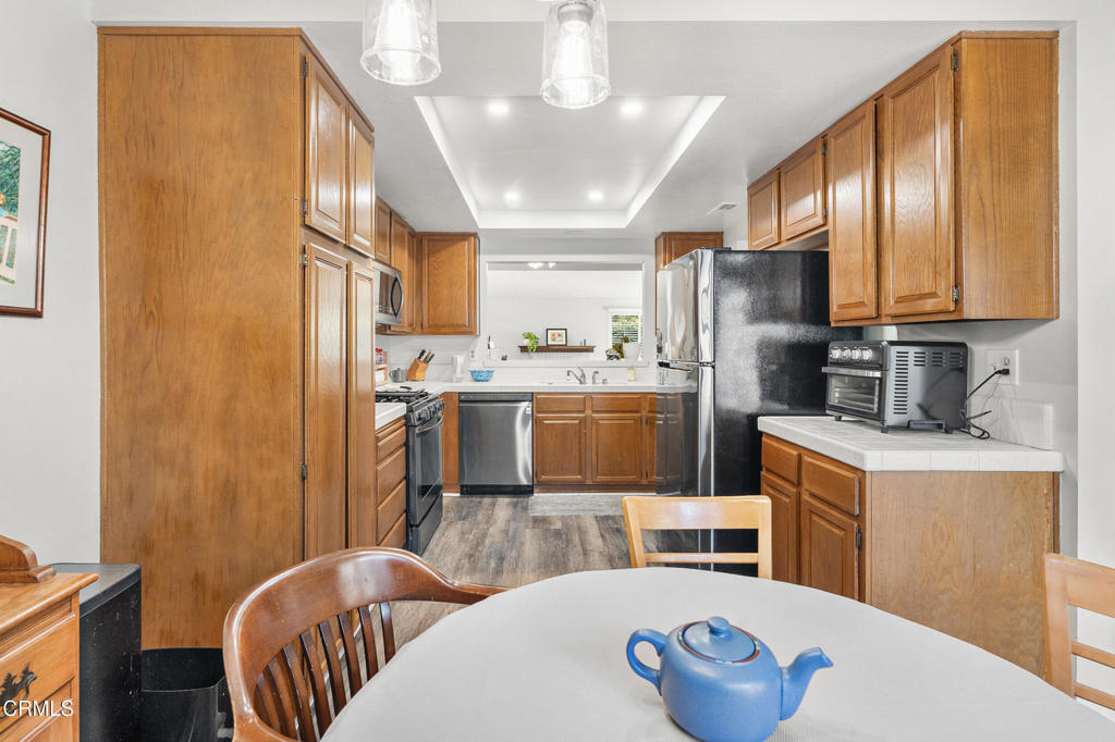 MLS #V1-33323 image #5