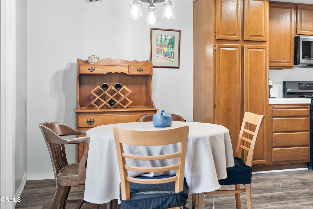 MLS #V1-33323 image #6