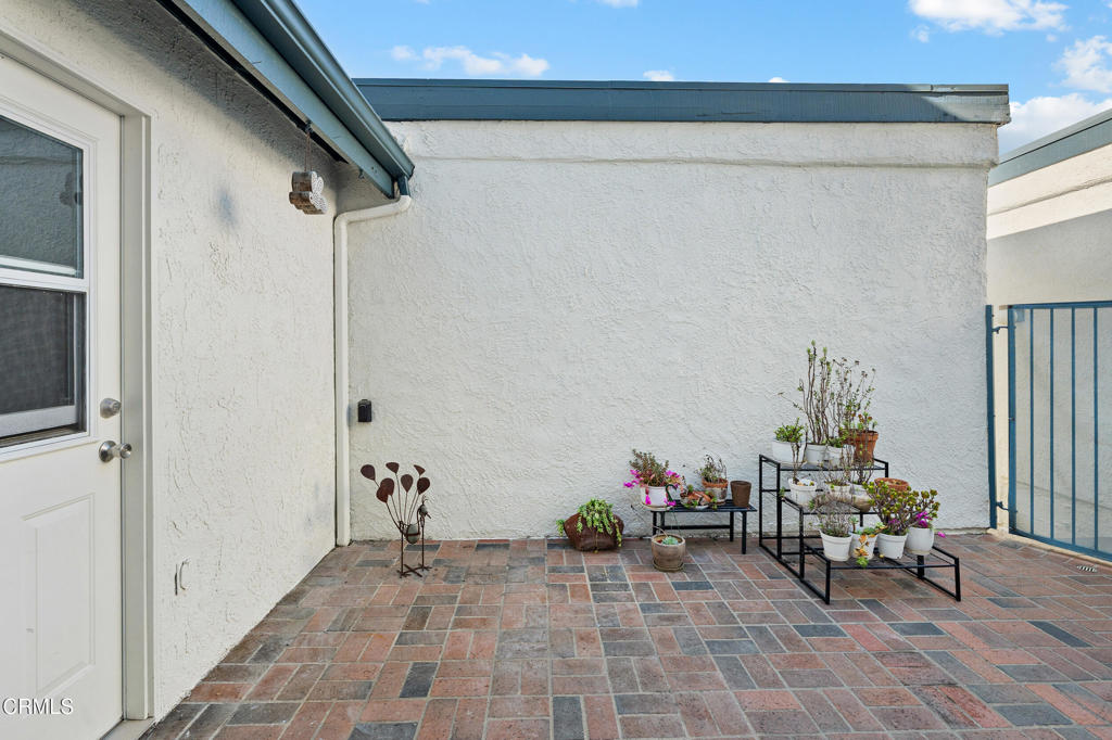 MLS #V1-33323 image #7