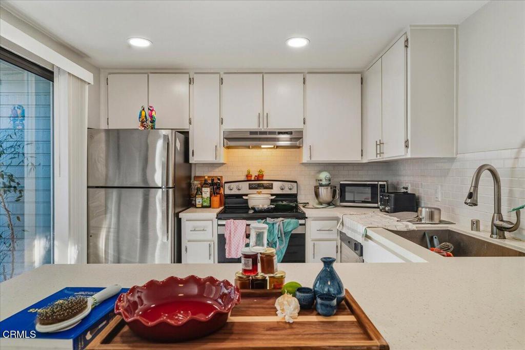 MLS #V1-33328 image #3