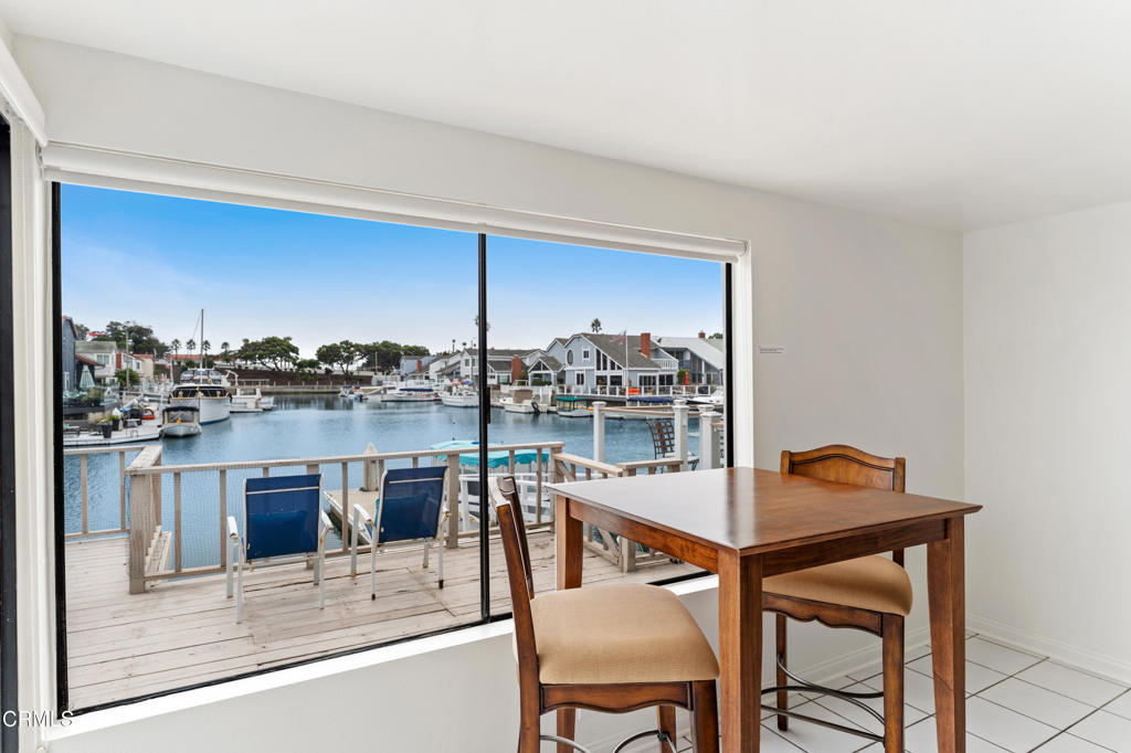 MLS #V1-33330 image #10