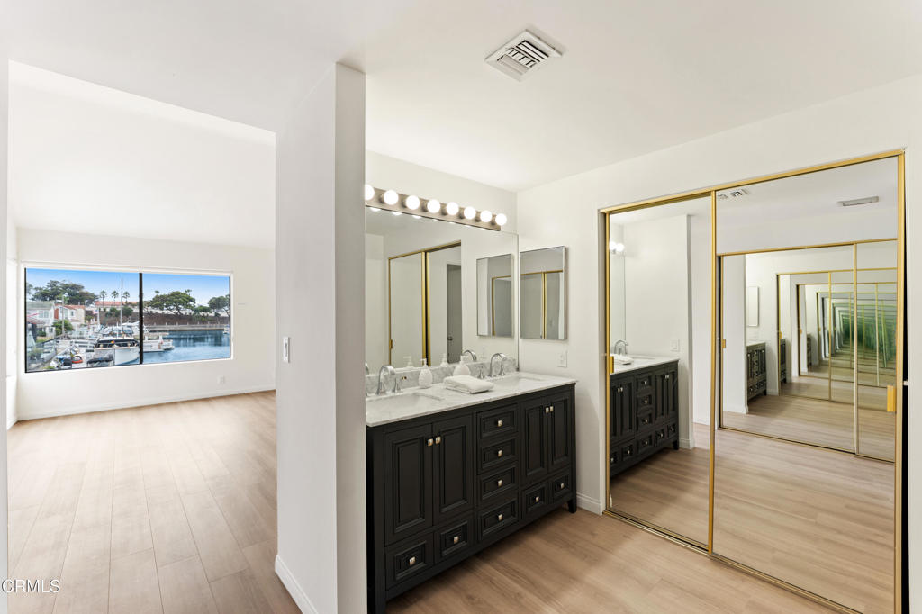 MLS #V1-33330 image #20