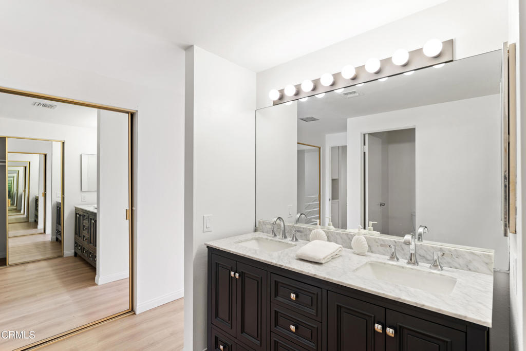 MLS #V1-33330 image #21