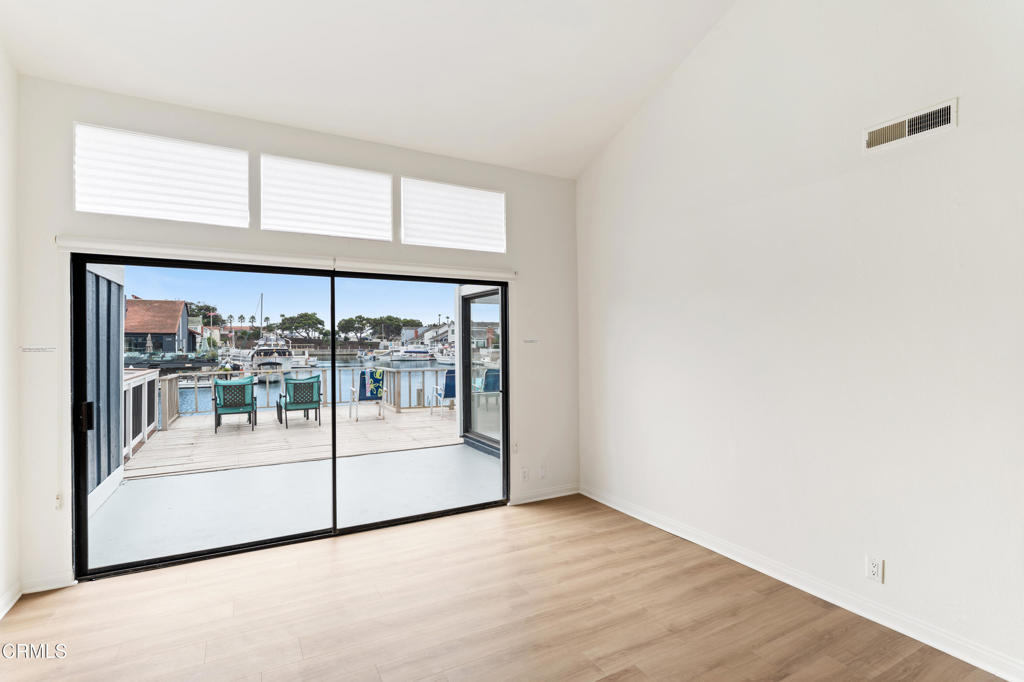 MLS #V1-33330 image #4