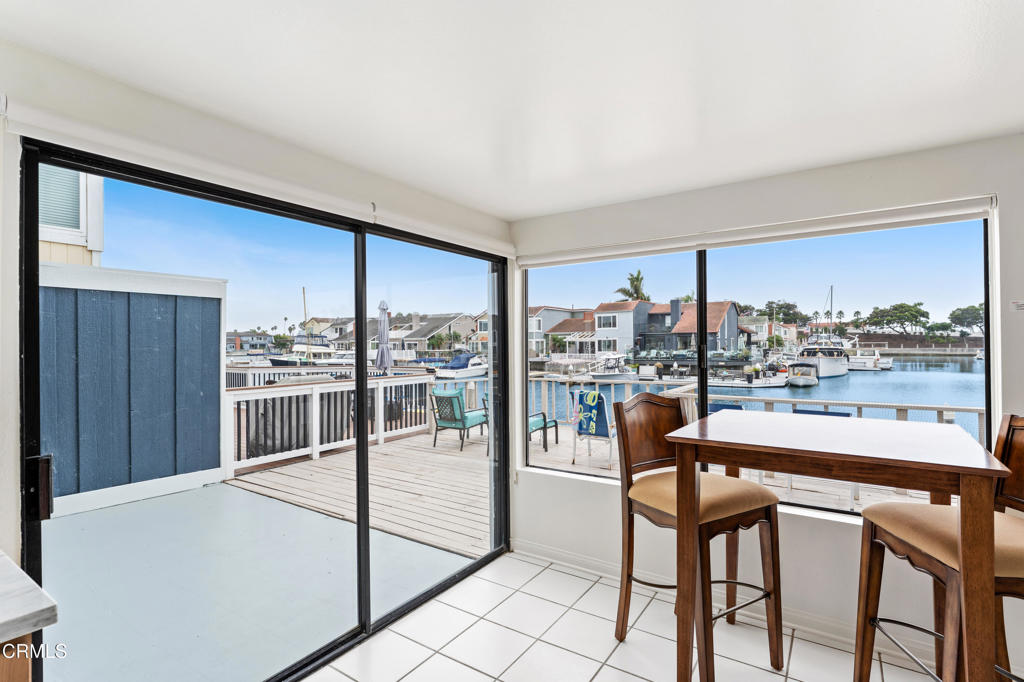 MLS #V1-33330 image #9