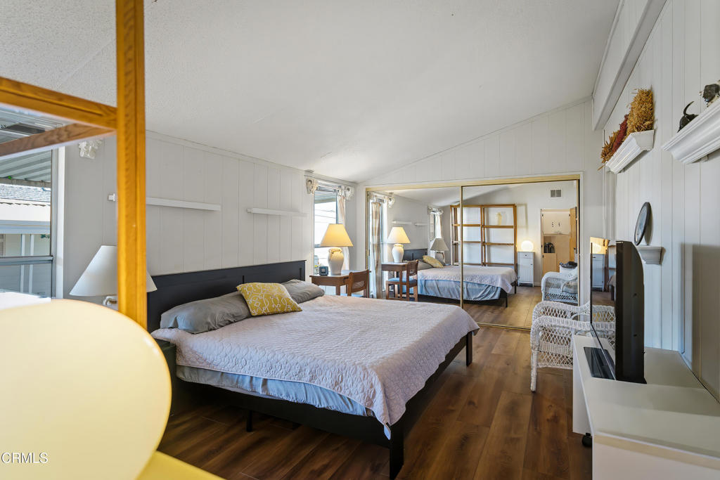 MLS #V1-33340 image #17