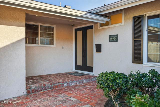 MLS #V1-33341 image #2