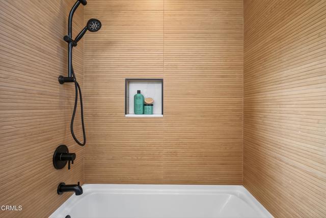 MLS #V1-33341 image #29