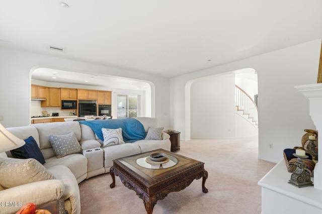 MLS #V1-33342 image #18