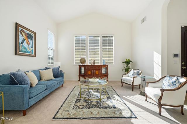 MLS #V1-33342 image #3