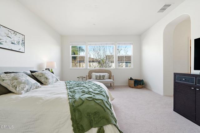 MLS #V1-33342 image #30