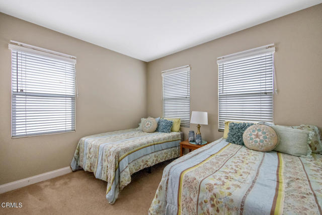 MLS #V1-33348 image #2