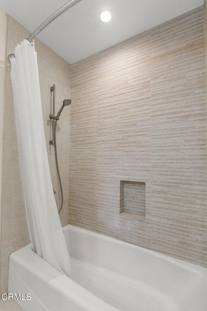 MLS #V1-33351 image #61