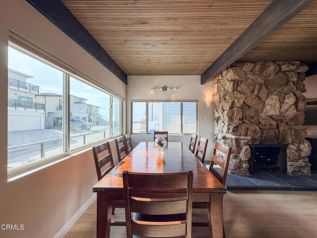 MLS #V1-33357 image #6