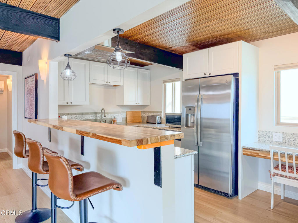 MLS #V1-33357 image #9