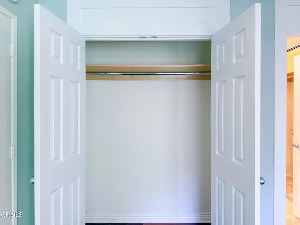 MLS #V1-33358 image #18